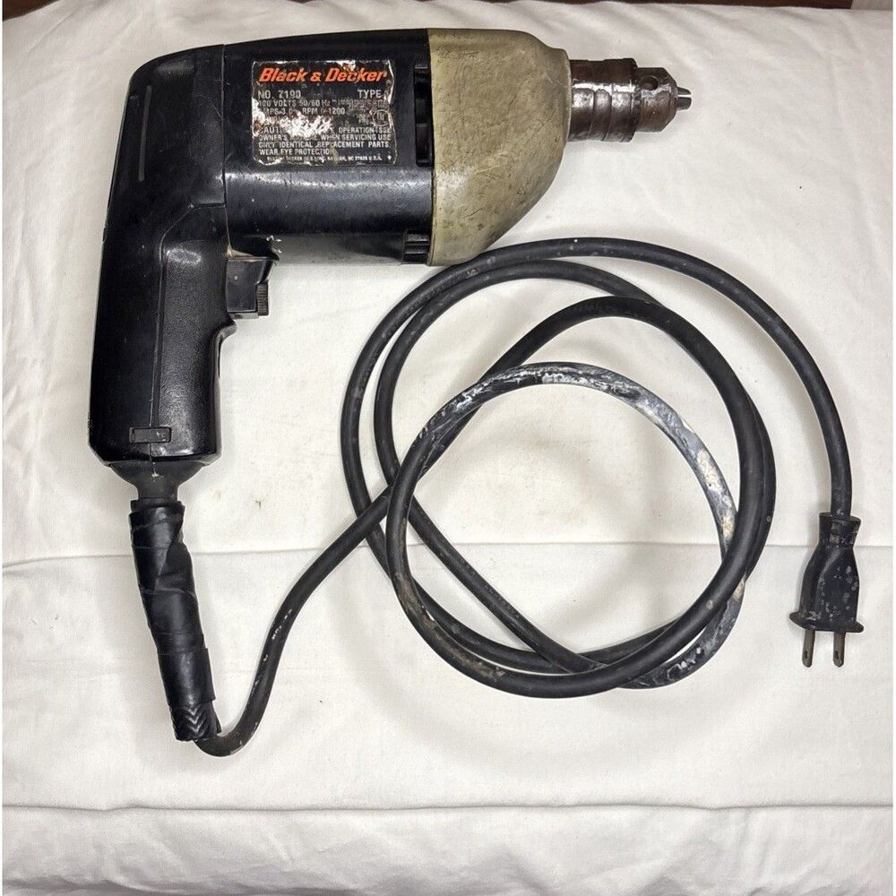 Black & Decker Power Drill Unisex OS Black Good Vintage 7190 3/8 Chuck 1200 RPM